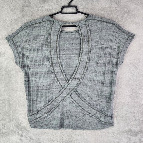 Women's Gray Green BKE  Top Round Neck Short Sleeve Crisscross Back Design L - Picture 5 of 8